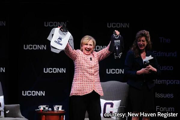hillaryuconn1.jpg